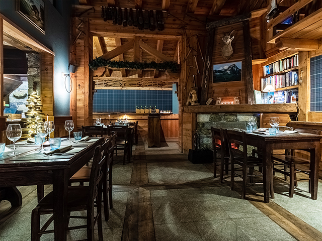Metzelet Bar